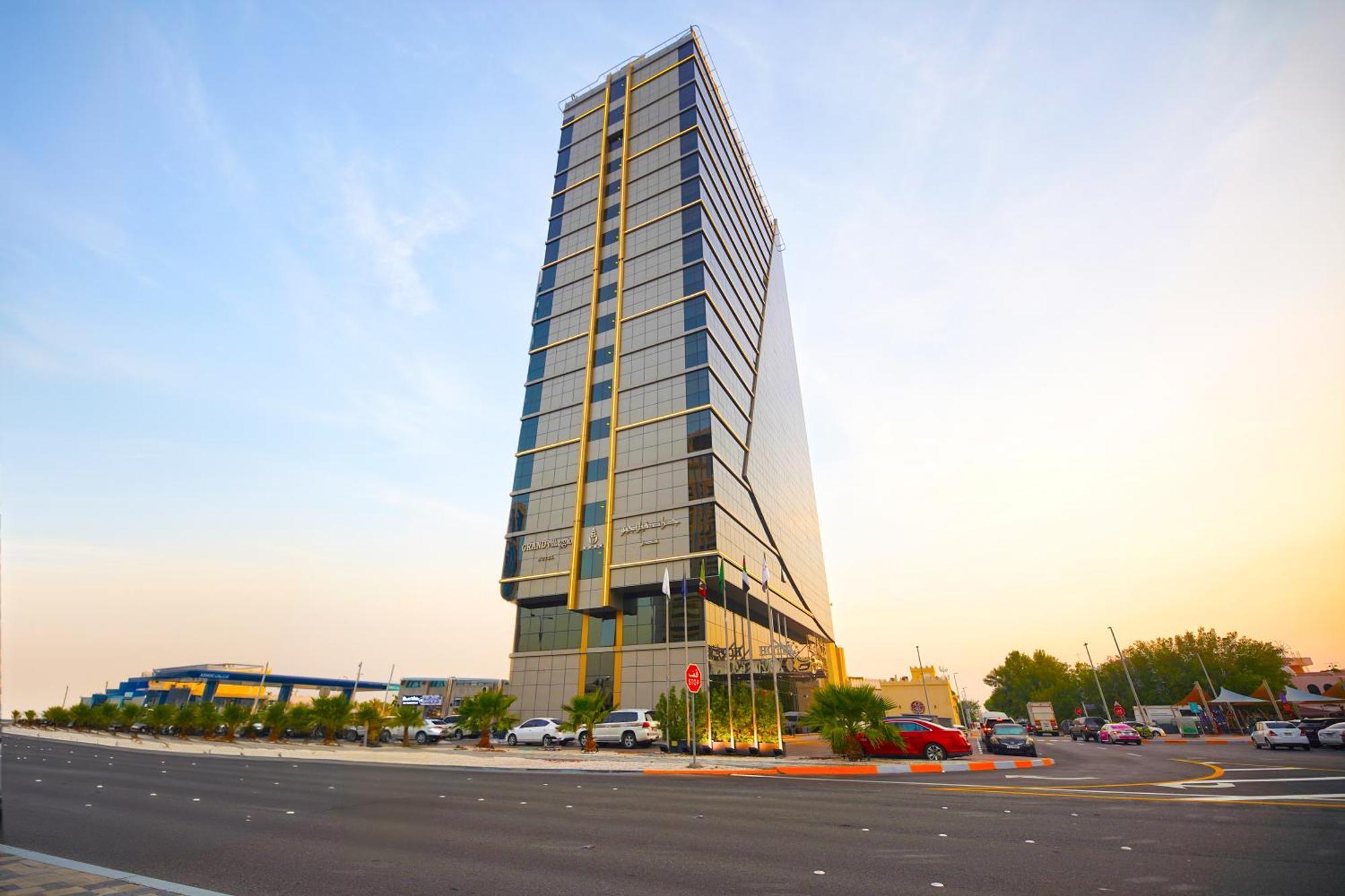 Grand Villaggio Hotel Abu Dhabi Exteriör bild